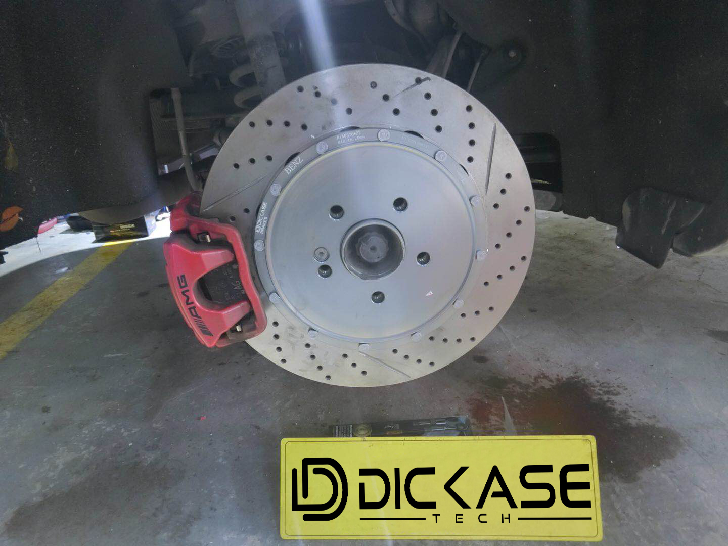 奔馳E300后輪改裝DICASE 加大碟 奔馳E300后輪改裝DICASE 加大碟